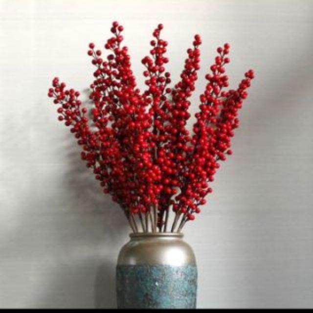 Cành đào đông đỏ 12 nhánh cao 1m ko dính quả.Cành hoa giả trang trí nội thất, decor-hoaluaminhhoa