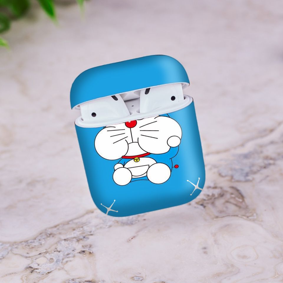 Miếng dán skin chống bẩn cho tai nghe AirPods in hình Doremon - Dor013 (bản không dây 1 và 2)