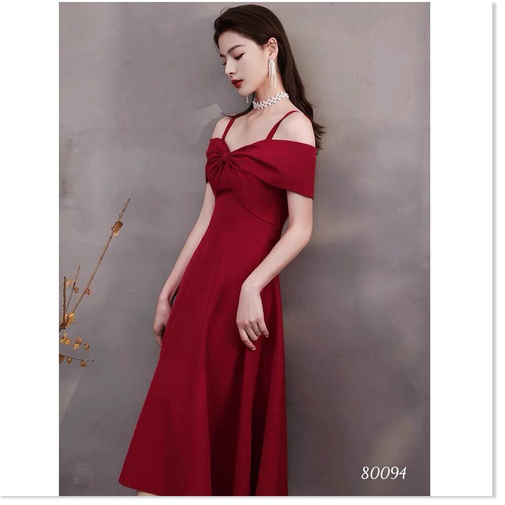 ĐẦM TRỄ VAI,THIẾT KẾ HỌA TIẾT TRƠN