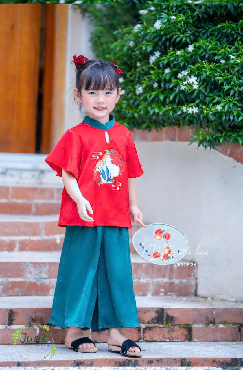 Bộ bà ba sườn xám cho bé gái diện trung thu năm mới từ 10-40kg hàng thiết kế