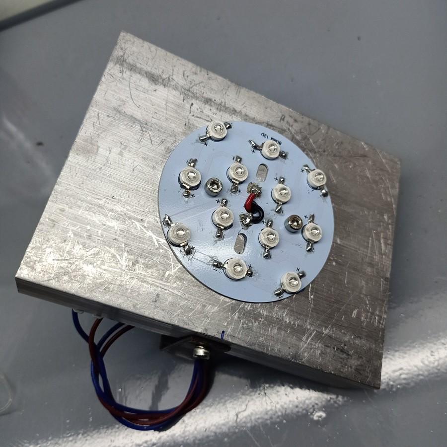 ĐÈN LED UV395NM - 20W - TÍM