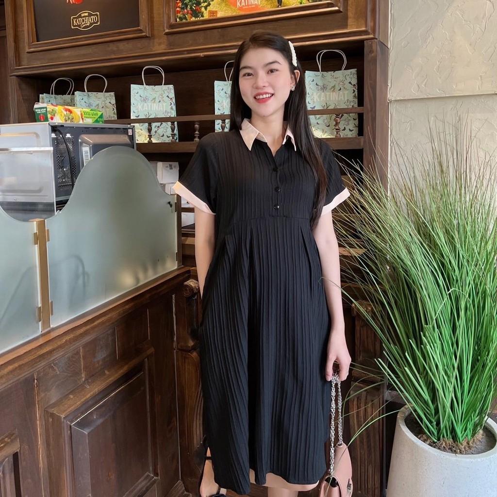 Đầm bầu babydoll đũi gân cổ sơ mi thanh lịch, phối màu bầu diện dễ thương - Đen