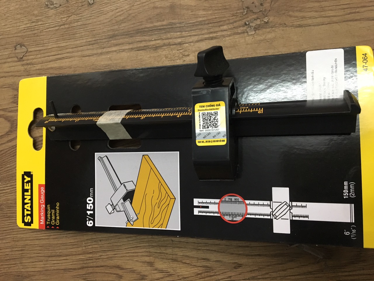 Thước đánh dấu vạch mực Stanley 47-064