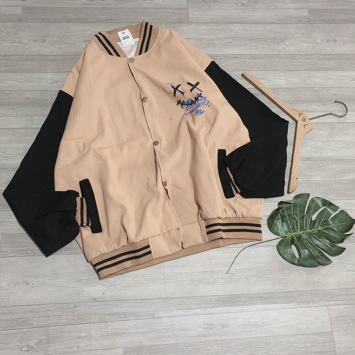 Hình ảnh Áo Khoác Bomber Da Lộn XX 2 lớp Lót dù Kiểu Unisex Hàn Quốc Nam Nữ Cặp Đôi Mặc Chống Nắng Và Lạnh