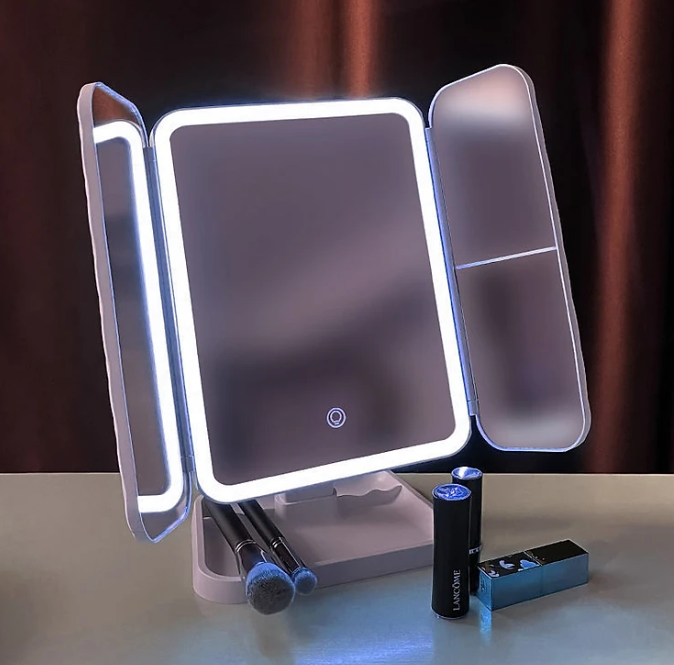Gương trang điểm sang trọng
