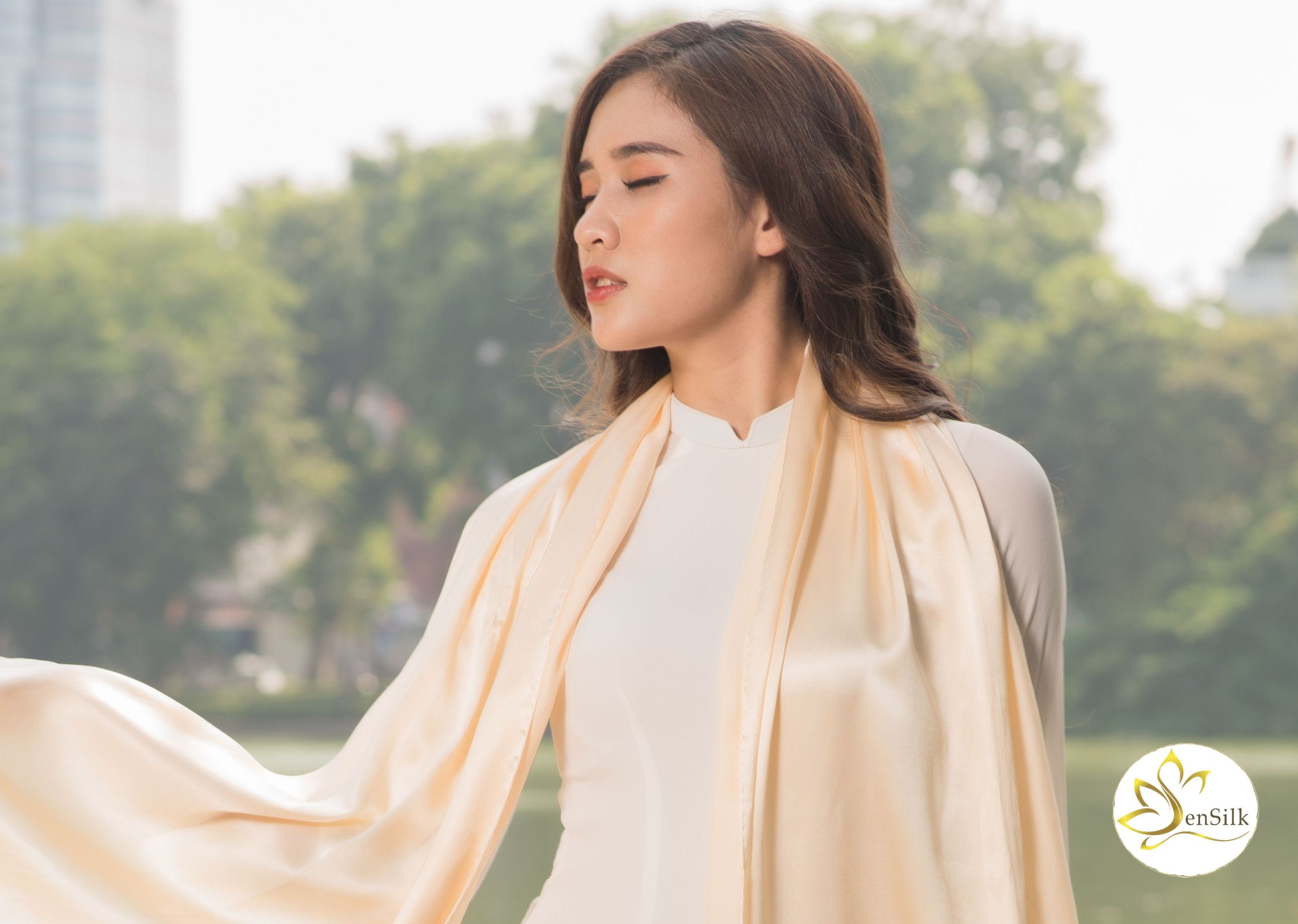 Khăn Lụa Thời Trang Cao Cấp SenSilk  - 100% Natural Vietnam Silk, Khăn Lụa Tơ Tằm Bảo Lộc, Khăn Lụa Bảo Lộc Cao Cấp
