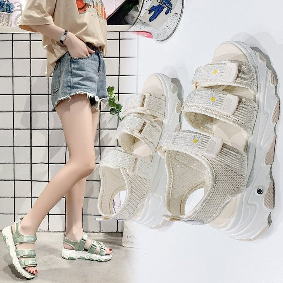 Dép quai hậu nữ đep sandals nữ hoa cúc kiểu dáng trẻ trung mới 2020 FS2