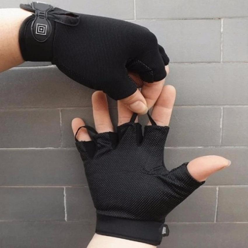 1 đôi găng tay chiến thuật hở ngón