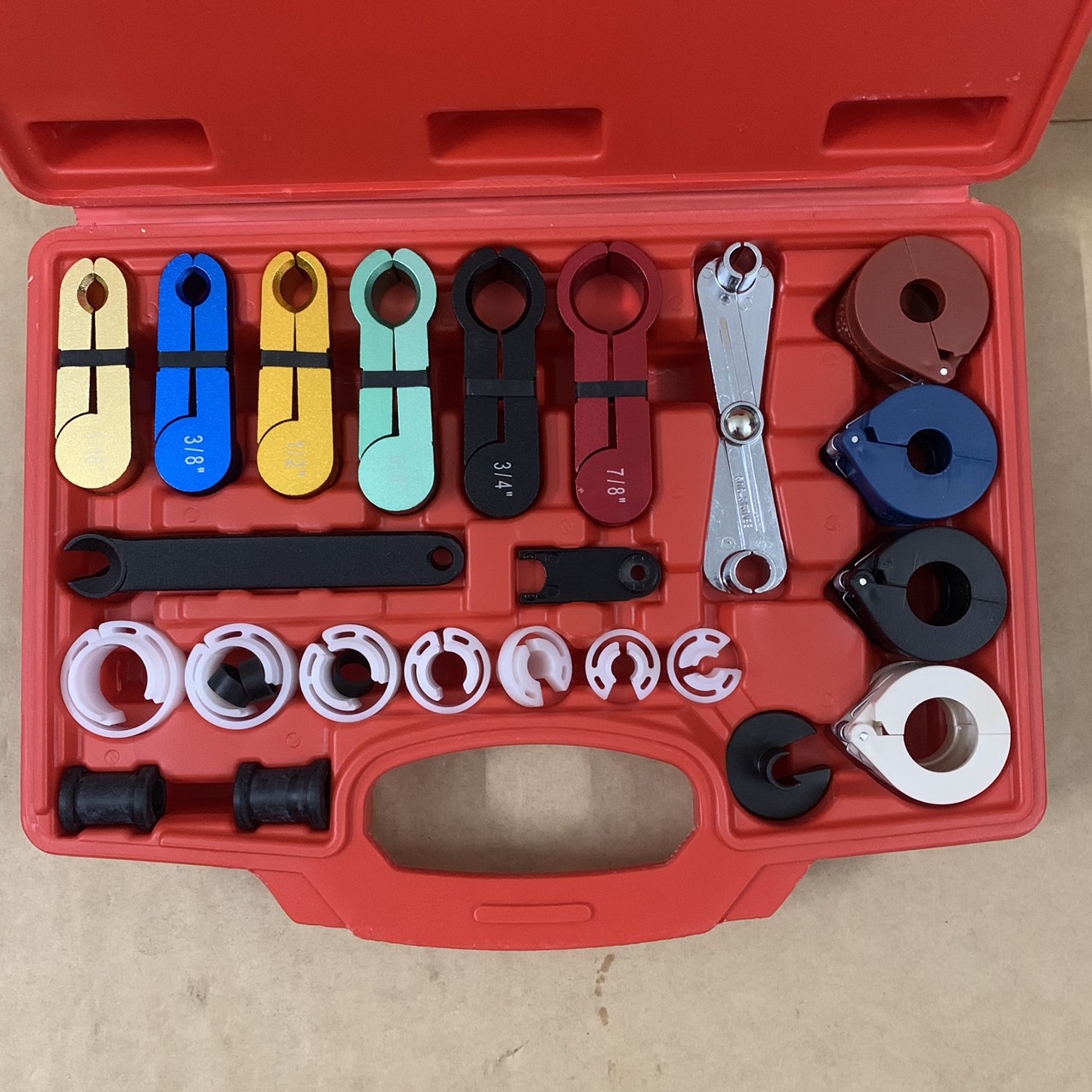 Bộ tháo ống nối điều hòa, ngắt ống xăng Full đầy đủ các đầu mồi VT1110