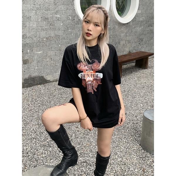 Áo Thun VENICE Tay Lỡ Unisex Nam/Nữ Đen/Trắng Cổ Tròn - HIGHCLUB