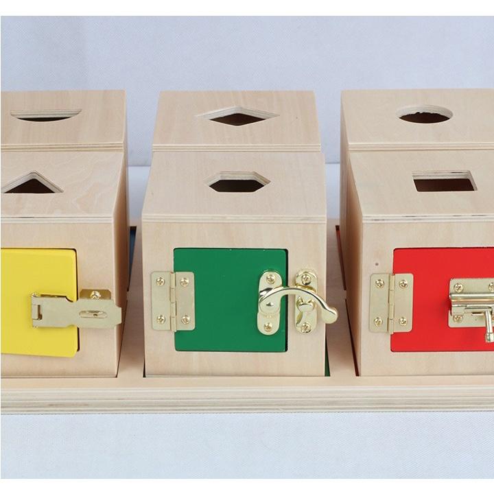 Bộ 6 hộp khóa có đồ vật và khay - Lock Box with objects and tray