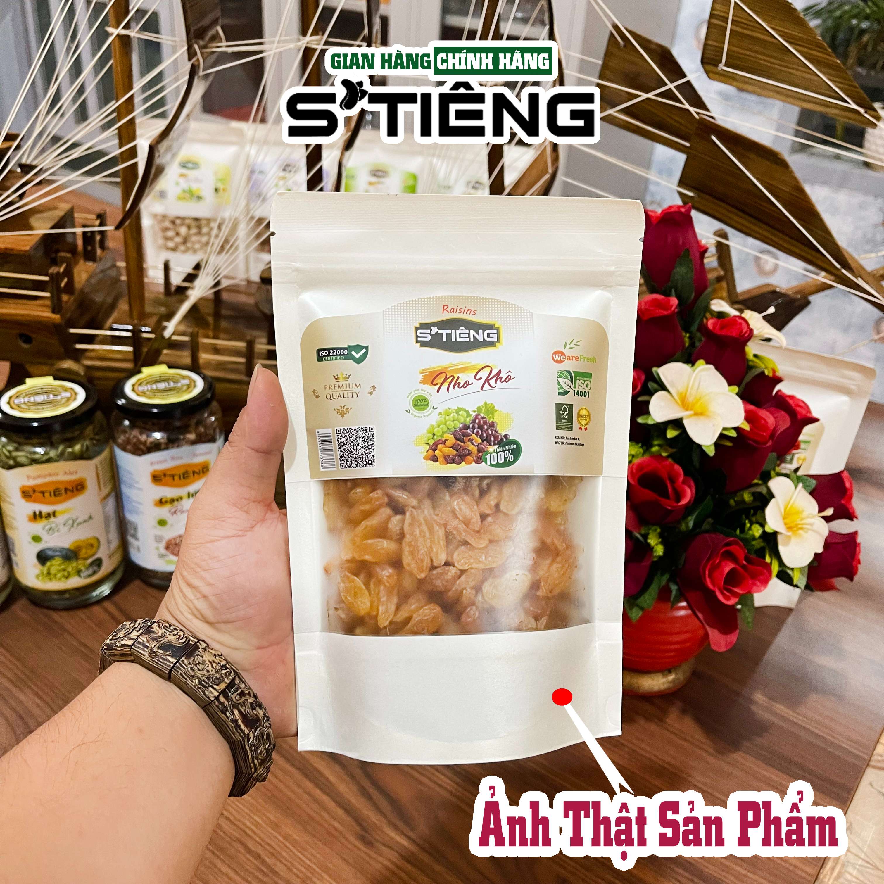 Nho Vàng Sấy Khô Không Đường STIENG ( Mùi Men Nho Nồng)