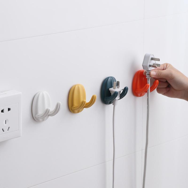 Giá Đỡ Điện Thoại Dán Tường Đa Năng Tiện Dụng