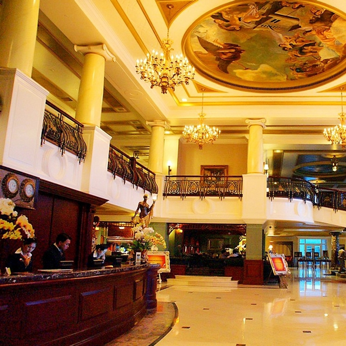 The Imperial Hotel 5* Vũng Tàu - Buffet Sáng, Hồ Bơi, Đối Diện Biển Bãi Sau, Có Xe Đưa Đón Từ Sài Gòn Trong Tuần Và Nhiều Ưu Đãi Hấp Dẫn