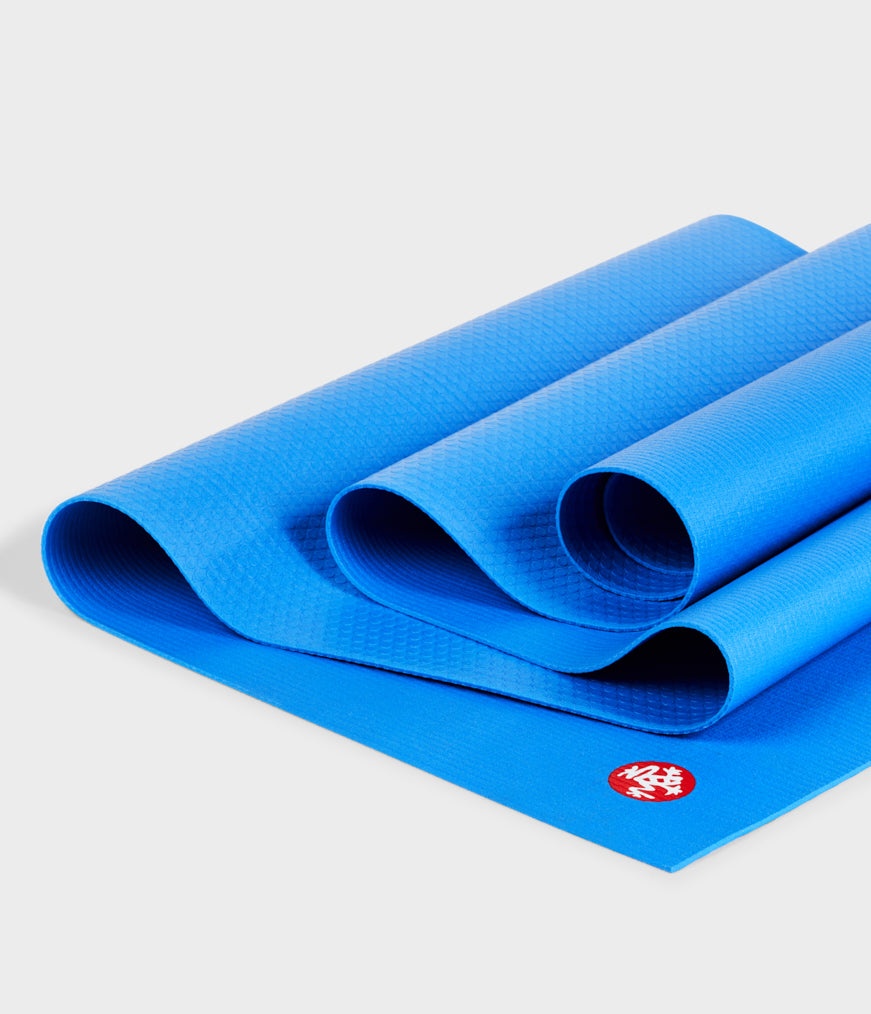 Thảm tập yoga Manduka Pro Travel PVC 2.5mm - BE BOLD BLUE