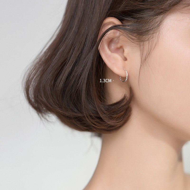 Khuyên tai nữ đẹp - Bông tai BẠC nữ cao cấp 925 kiểu XOẮN trẻ trung - Phụ kiện bán chạy nhất BTB01