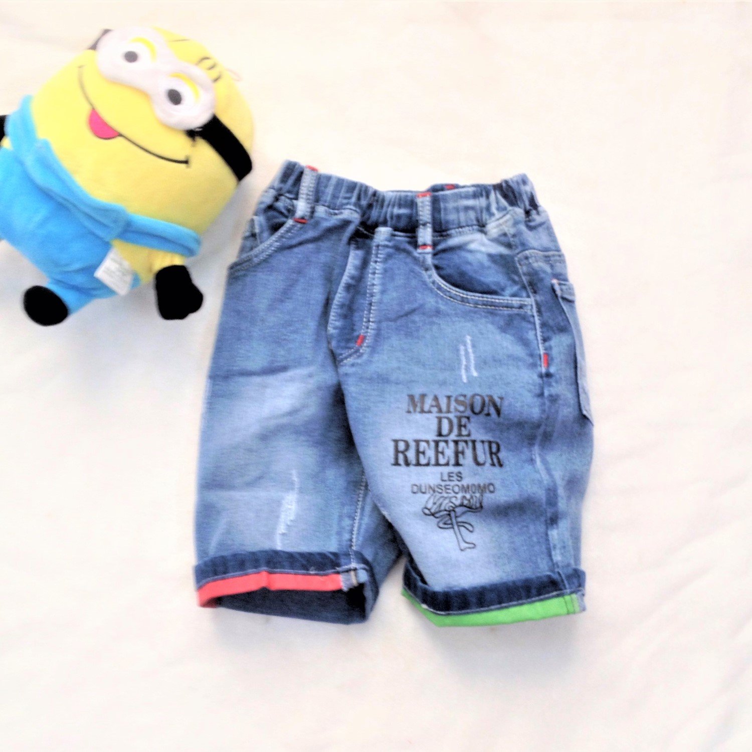 Q00002015 Quần jean lửng phom ôm body, vải co giãn cho bé trai từ 4-8 tuổi