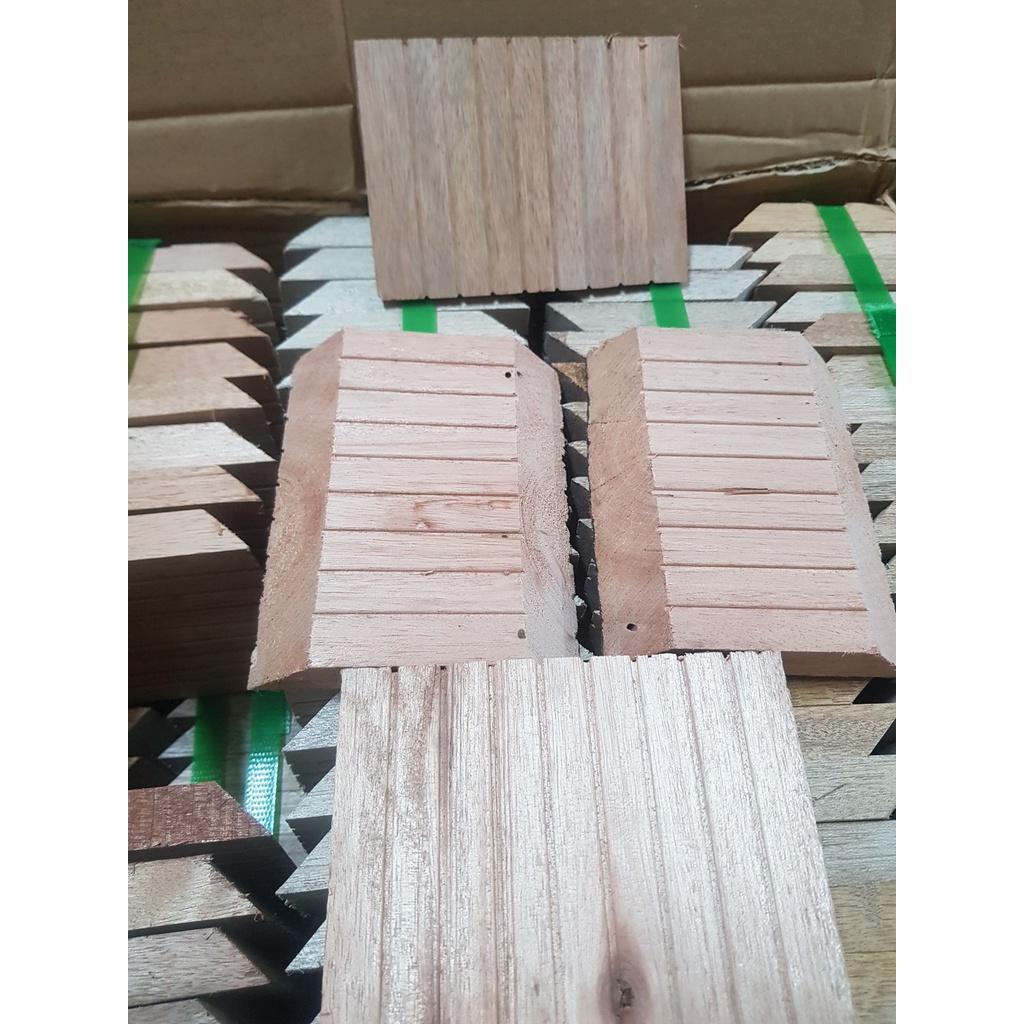 Góc gỗ cưa