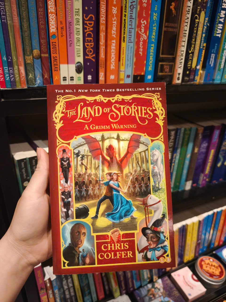 Sách - The Land of Stories A Grimm Warning by Chris Colfer - Children's Books In English
