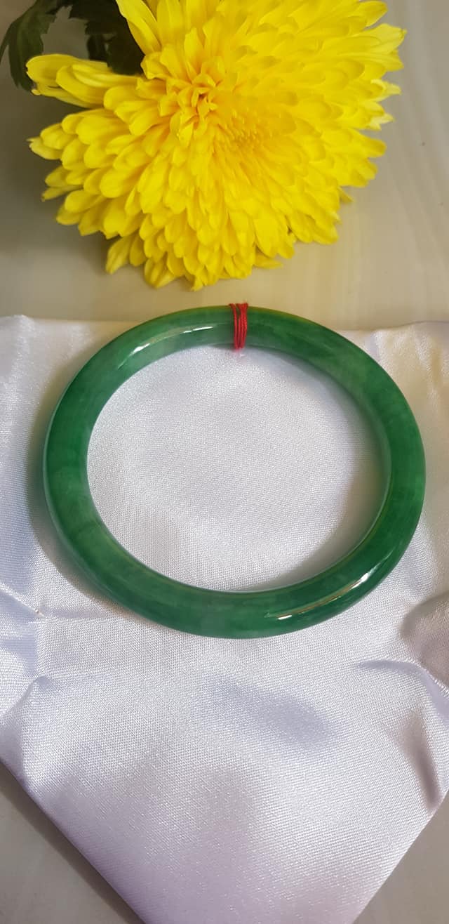 Vòng tay Nam size to đá Cẩm Thạch Đậu Lý QC 66mm x cọng 10mm Vòng màu xanh đậu lý bông đậm đẹp Nam tay to Cân Nặng 78kg - 90kg đeo ạ