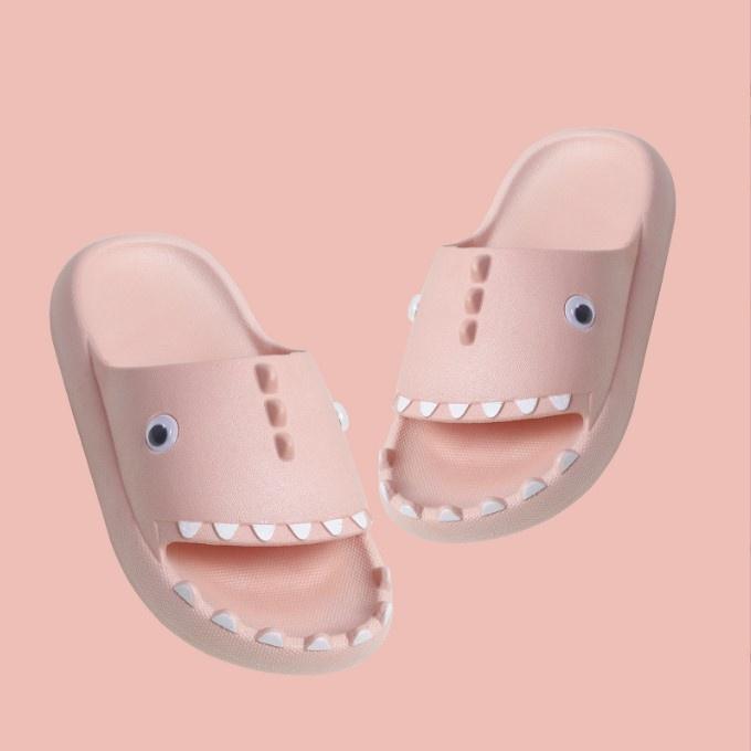 Dép Cá Mập Baby Shark Chân Bé 15-22cm Siêu Nhẹ Chống Trơn Trượt Không Thấm Nước - Xanh lá