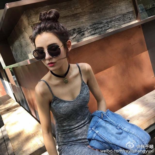 Kính râm thời trang mắt bản to