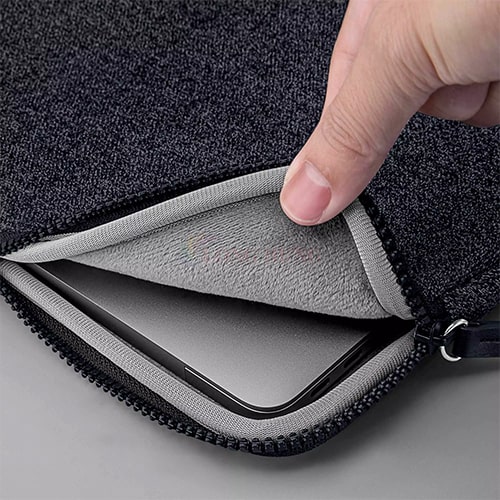 Túi chống sốc Laut Inflight Protective Sleeve for Macbook 13/16 inch - Hàng chính hãng