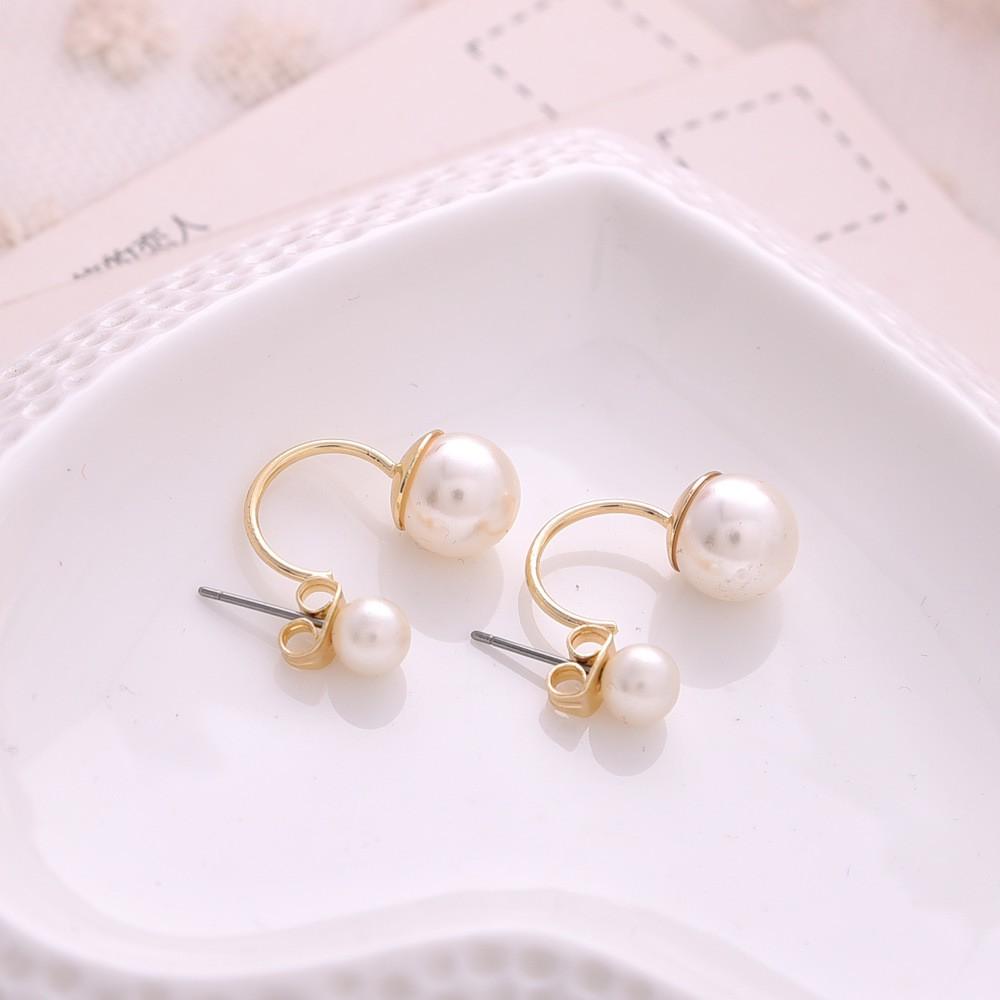 Bông tai đính ngọc trắng