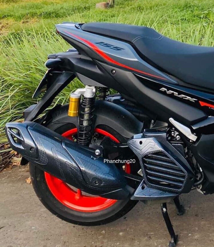 ỐP KÉT NƯỚC DÙNG CHO ĐỜI XE NVX 2021 2022 2023 CACBON