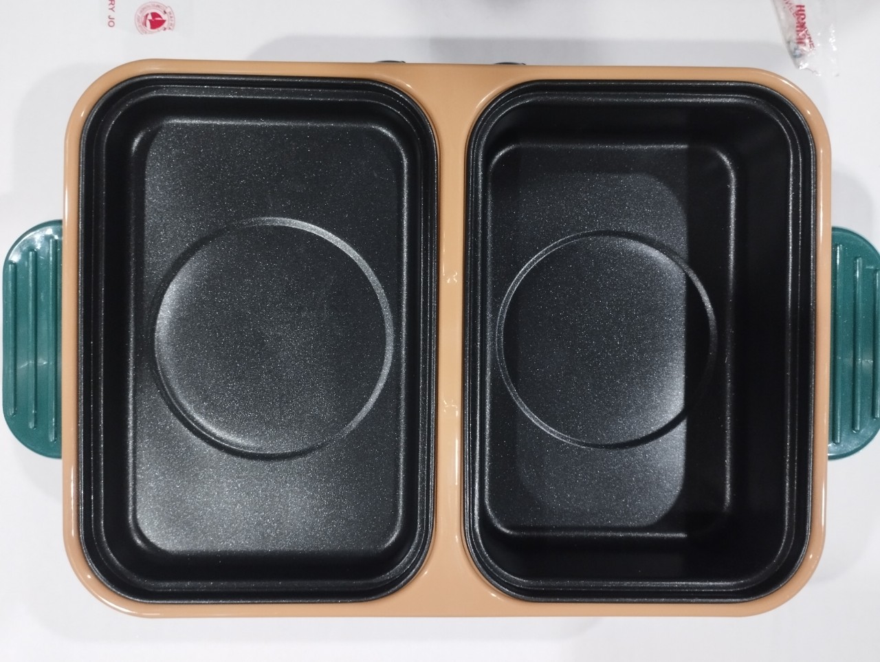 Nồi lẩu nướng điện 2 ngăn đa năng kiểu Hàn Quốc , bếp lẩu nướng mini chống dính vệ sinh dễ dàng tiện lợi - Hàng Chính Hãng