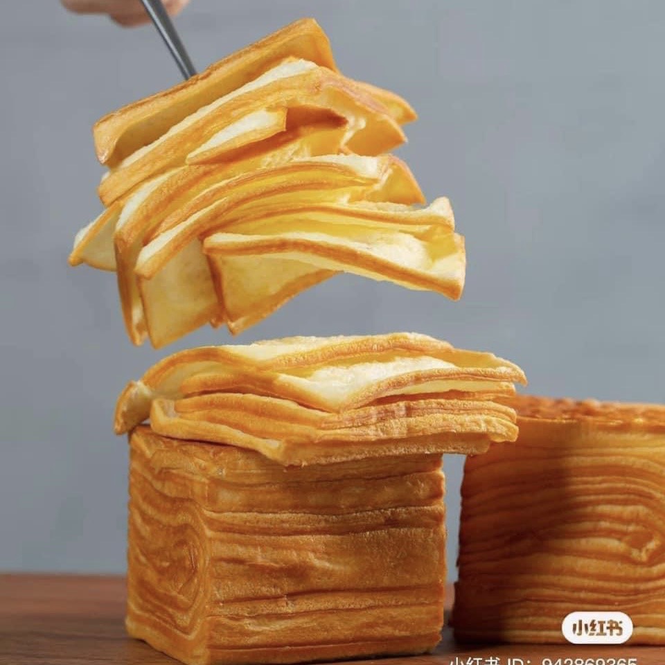 Bánh mì gối ngàn lớp bơ sữa Siêu Hot - phiên bản Bò Sữa - 2KG