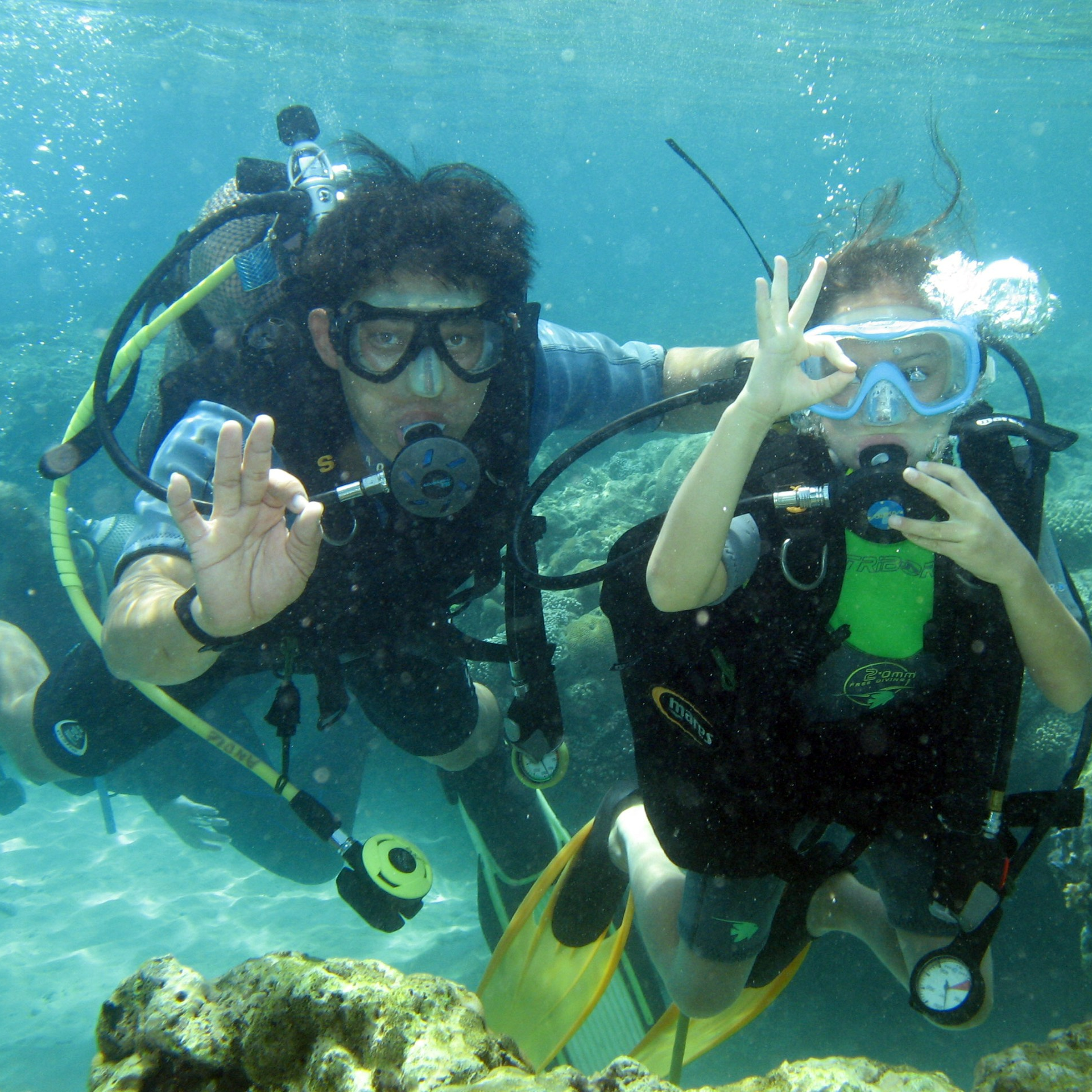 Tour Nha Trang - Ốc Đảo Robison Một Ngày Không Thể Quên . Khởi Hành Hàng Ngày