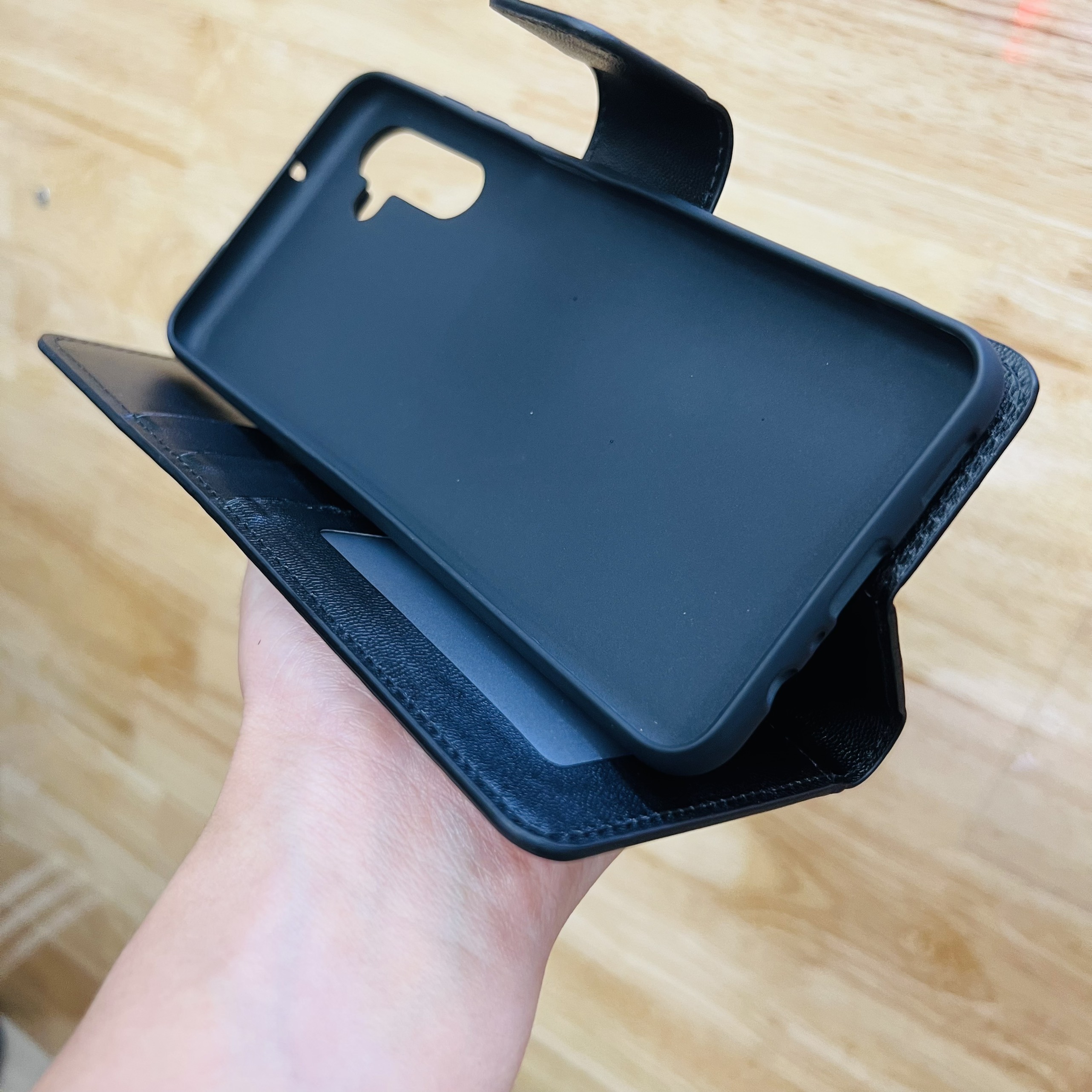 Bao da dạng ví cho SamSung Galaxy A14 4G hiệu Hanman có quai cài, ngăn để thẻ và tiền - Hàng chính hãng