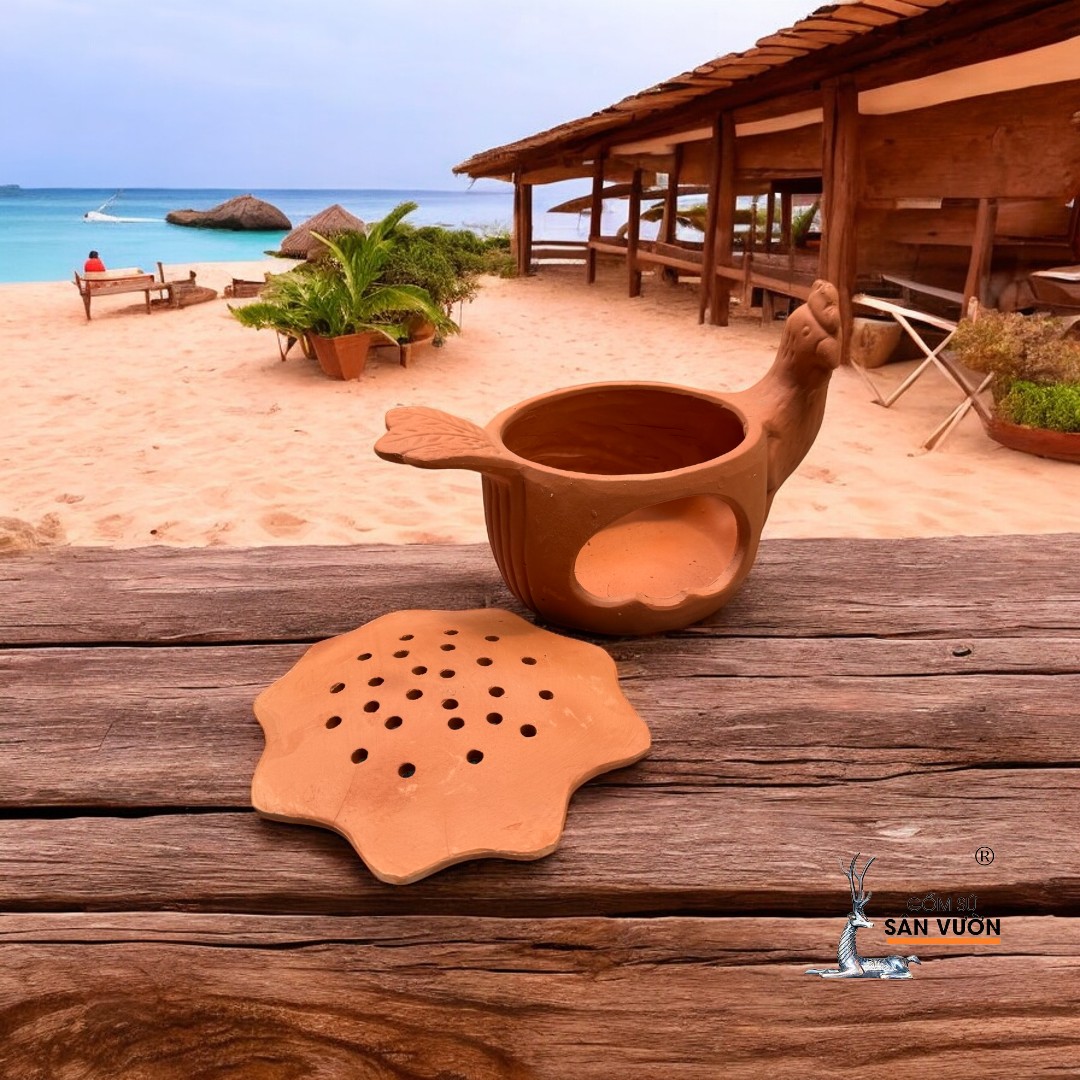 Bếp Xông Thảo Dược , Trầm Hương Gốm Đất Nung Tự Nhiên Hình Con Gà - 20x11x13cm
