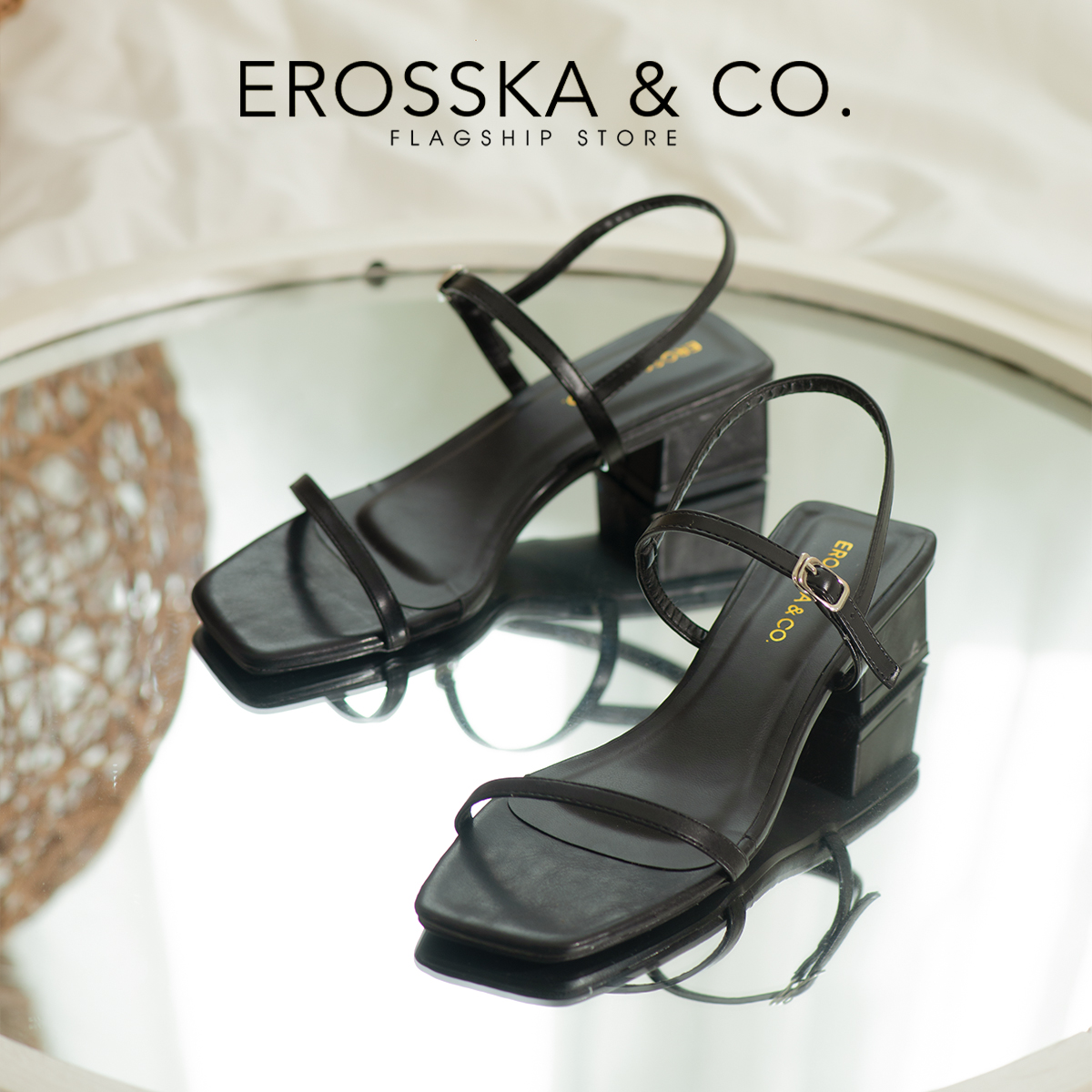 Erosska - Giày sandal cao gót phối dây kiểu dáng Hàn Quốc cao 4cm EM079