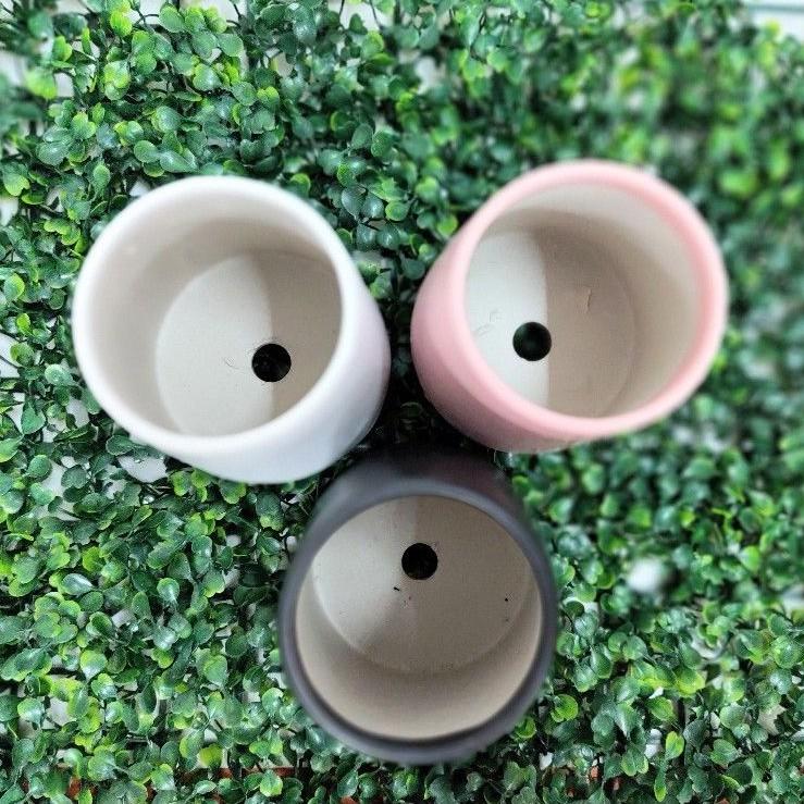 Chậu sứ trụ vát chân kèm đĩa hứng nước, phong cách hiện đại, phù hợp trồng cây để bàn, cây văn phòng, sứ Bát Tràng
