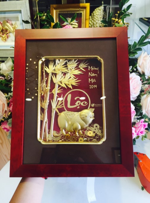 Tranh heo cây trúc dát vàng MT Gold Art- Hàng chính hãng, trang trí nhà cửa, phòng làm việc, quà tặng sếp, đối tác, khách hàng, tân gia, khai trương