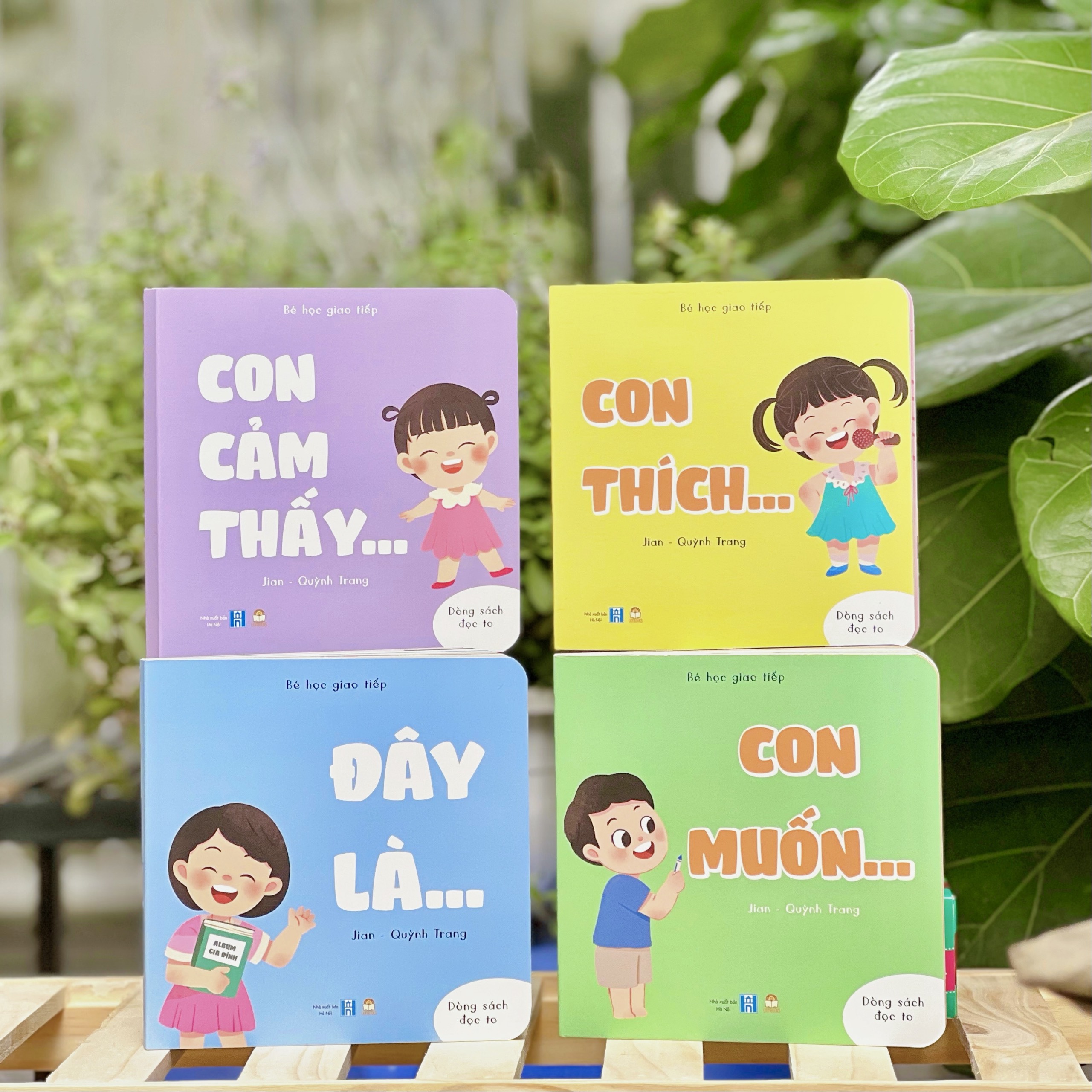 Bộ Sách - Bé Học Giao Tiếp Phần 1 - Sách Song Ngữ Anh Việt Cho Bé - Lionbooks - Bìa Cứng