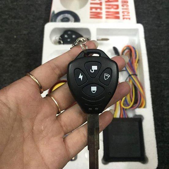 Bộ khóa chống trộm xe máy Motorcycle Alarm System H5 in 1