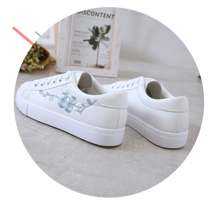 Giày Sneaker - Giày Thể Thao Nữ Màu Trắng Hoạt Tiết Hoa Anh Đào YF9528