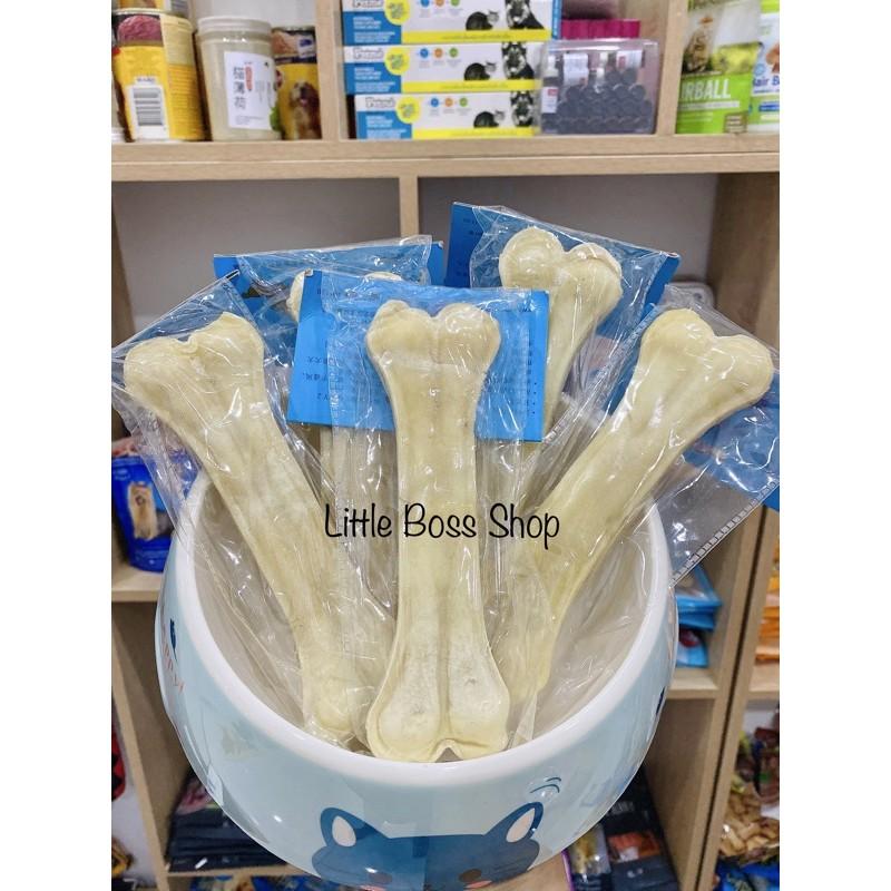 Xương da bò cho thú cưng