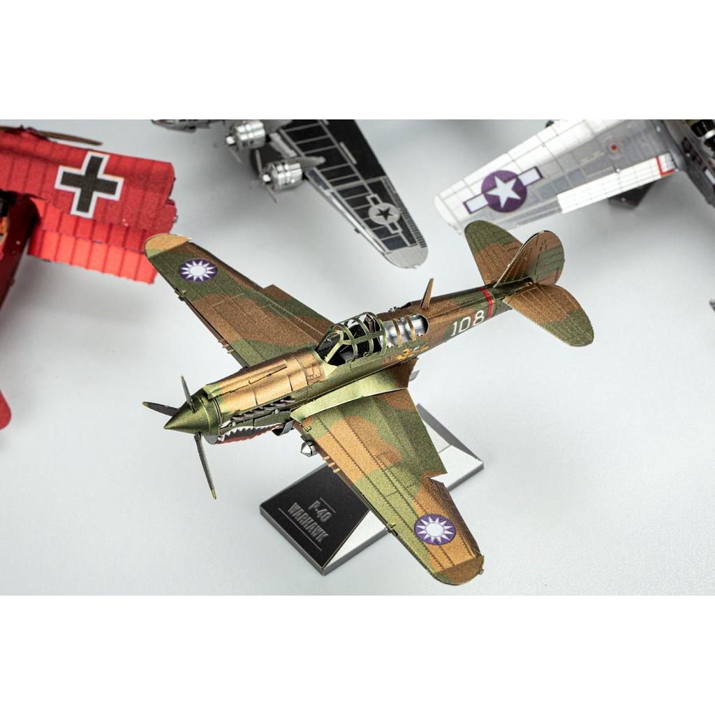 Mô hình lắp ráp 3d kim loại máy bay P-40 Warhawk