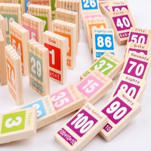 Bộ Domino 100 Quân Số Học Tiếng Anh Bằng Gỗ Giúp Bé Học Toán