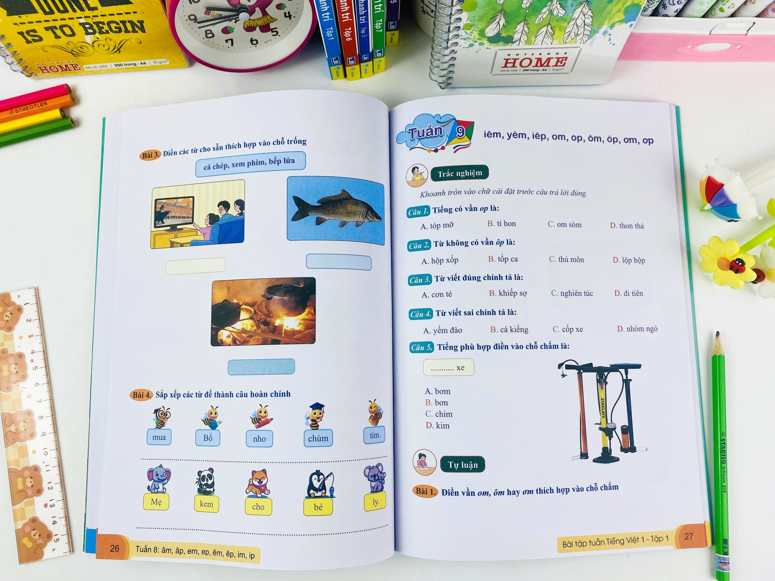 Sách - Bài Tập Tuần Tiếng Việt Lớp 1 - Biên Soạn Theo Chương Trình GDPT Mới - Cánh Diều - ndbooks