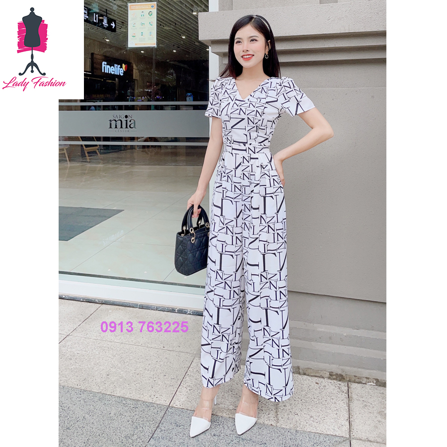 Jumpsuit (Áo Liền Quần) Lụa Cổ Tròn Tay Ngắn Sang Trọng