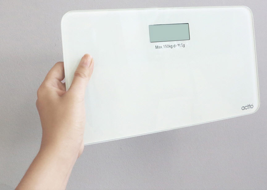 Bàn cân điện tử kỹ thuật số mini, độ chính xác cao, trọng lượng 150kg - Fit Mini Digital Scale Actto SLH-01 - Hàng chính hãng