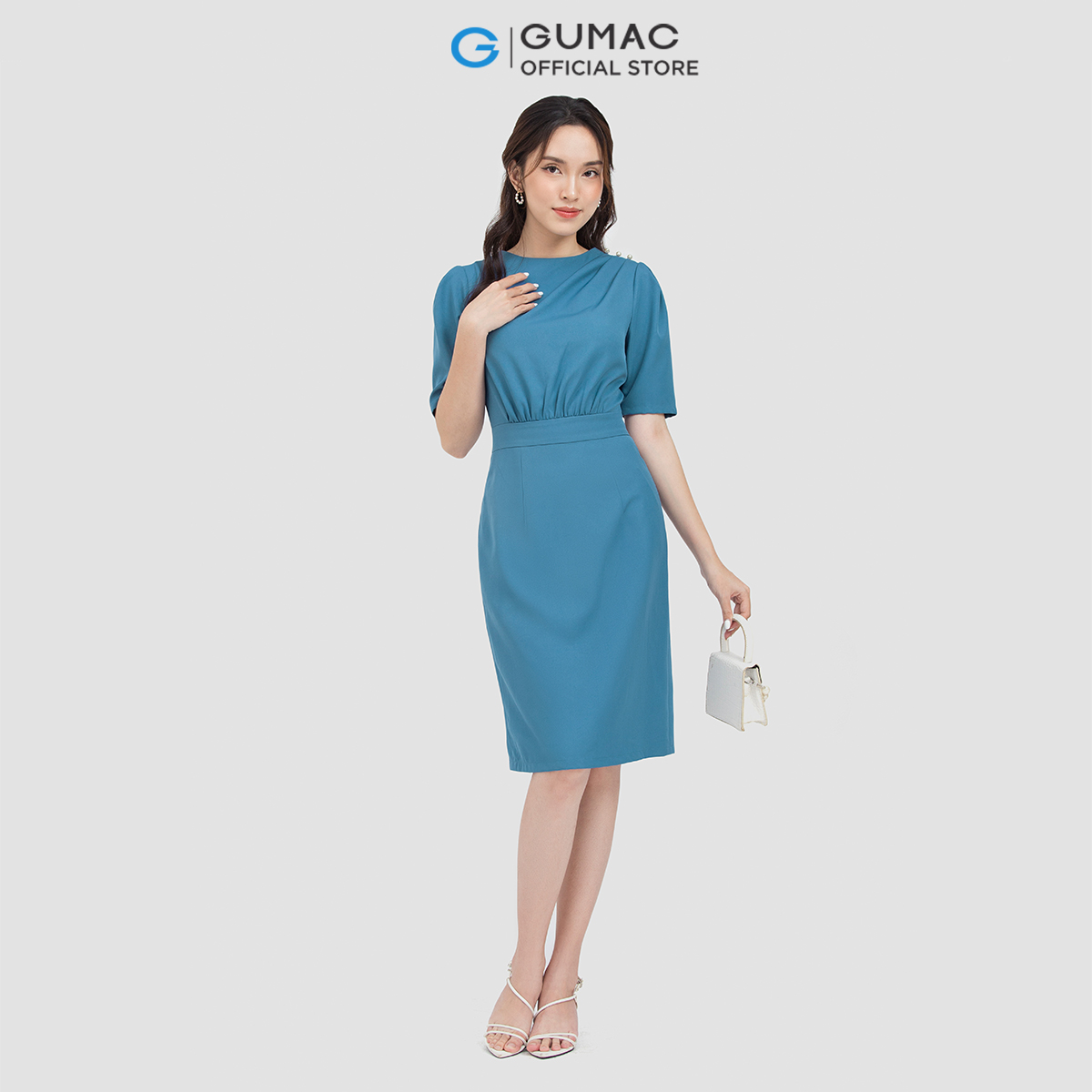 Đầm dáng ôm nữ GUMAC DC06007 cổ tròn tay nhún