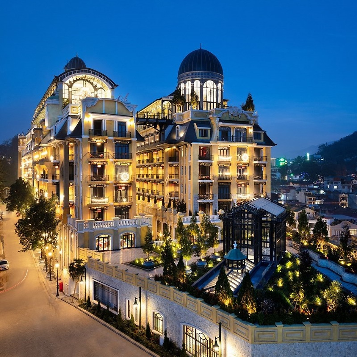 Hotel De La Coupole 5* Sapa - Nghỉ Dưỡng 2N1Đ Sang Trọng, Buffet Sáng, Hồ Bơi Trong Nhà, Ngay Trung Tâm Và Nhiều Dịch Vụ Hấp Dẫn