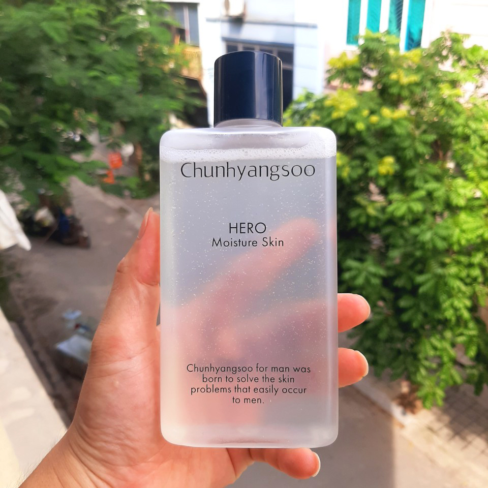 Nước hoa hồng - sữa dưỡng cho nam dành cho da khô, da nhạy cảm Chunhyangsoo Hero Moisture Skin Hàn Quốc 330ml