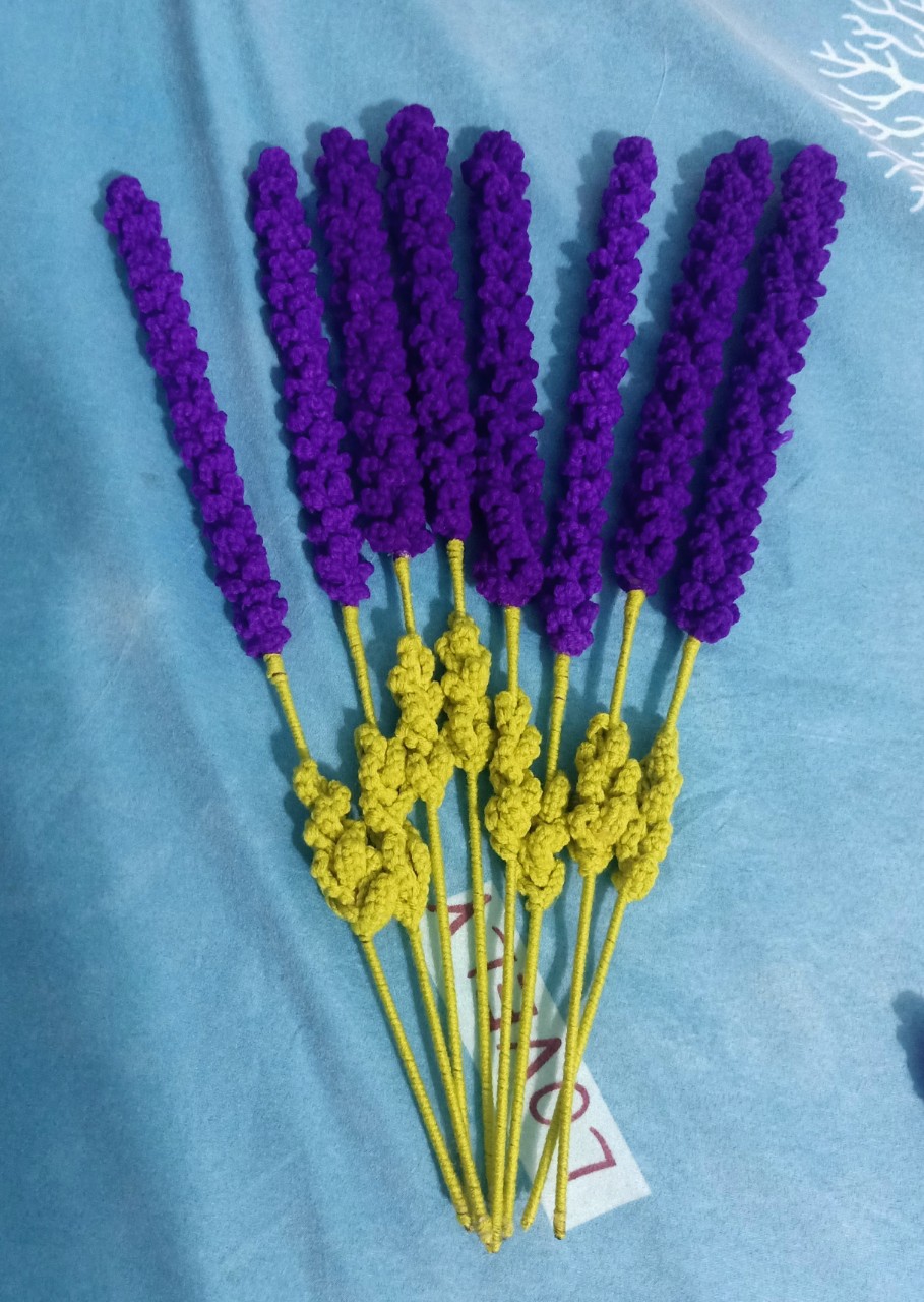 Combo 5 cành hoa LAVENDER chất liệu sợi len, hàng đan thủ công chiều dài 40cm được quấn len nguyên cành lá và hoa